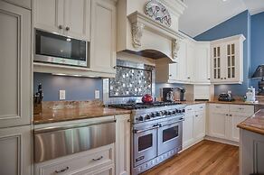 11 Cedar Waxwing at The Sea Pines Resort