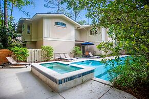 11 Cedar Waxwing at The Sea Pines Resort