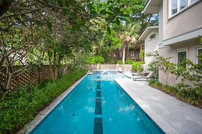 11 Cedar Waxwing at The Sea Pines Resort