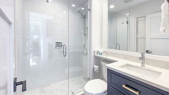 9 Sandhill Crane at The Sea Pines Resort