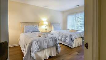 8 Ruddy Turnstone at The Sea Pines Resort