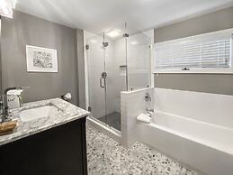 6 Painted Bunting at The Sea Pines Resort