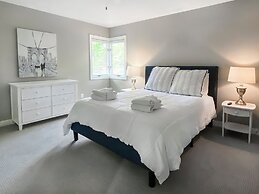 6 Painted Bunting at The Sea Pines Resort