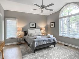 6 Painted Bunting at The Sea Pines Resort