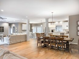 6 Painted Bunting at The Sea Pines Resort