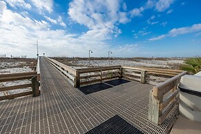 Island Winds West 579 2 Bedroom Condo