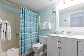 Island Winds West 473 2 Bedroom Condo
