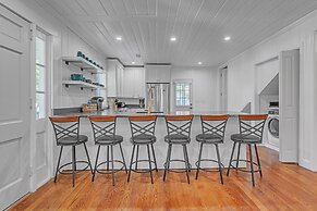 Bungalow Off Floyd St In The Heart Of Covington 3 Bedroom Bungalow