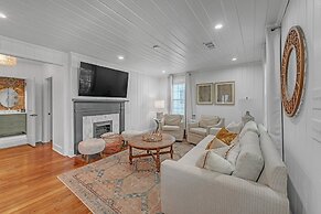 Bungalow Off Floyd St In The Heart Of Covington 3 Bedroom Bungalow