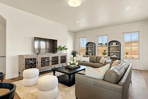 Alys At Desert Color 4 Bedroom Townhouse