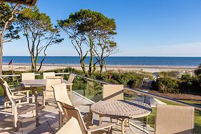 16 Spotted Sandpiper at The Sea Pines Resort