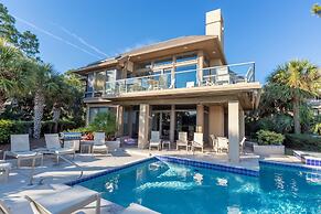 16 Spotted Sandpiper at The Sea Pines Resort