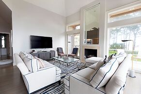 16 Spotted Sandpiper at The Sea Pines Resort