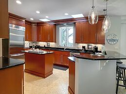 16 Ridgewood Lane at The Sea Pines Resort