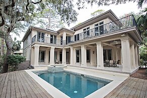 20 Oyster Catcher at The Sea Pines Resort