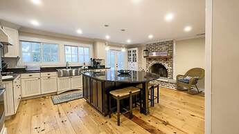 26 Old Military Road at The Sea Pines Resort