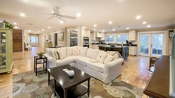 26 Old Military Road at The Sea Pines Resort