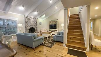 26 Old Military Road at The Sea Pines Resort