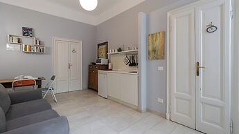 Italianway - Rosmini 13 D