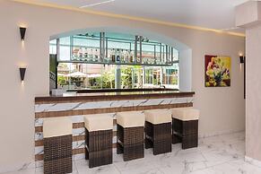 Tarsis Club Hotel & Aquapark