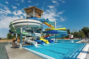 Tarsis Club Hotel & Aquapark