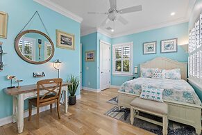 Outriggers 18- Happy Daze