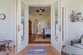 Outriggers 18- Happy Daze