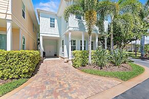 Outriggers 18- Happy Daze