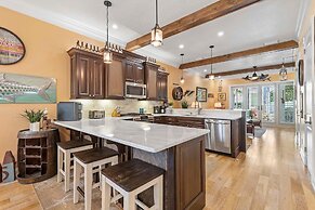 Outriggers 18- Happy Daze