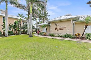 Outriggers 18- Happy Daze