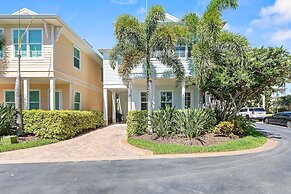 Outriggers 18- Happy Daze