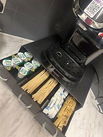 Manchester Chic Apartment - Boundary Lane Stay