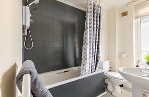 Manchester Chic Apartment - Boundary Lane Stay