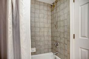 1270 Harbour Town Club at The Sea Pines Resort