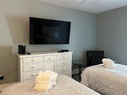 1259 Harbour Town Club at The Sea Pines Resort