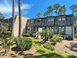 1259 Harbour Town Club at The Sea Pines Resort