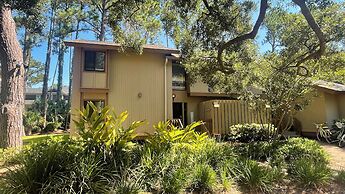 1405 South Beach Villas at The Sea Pines Resort