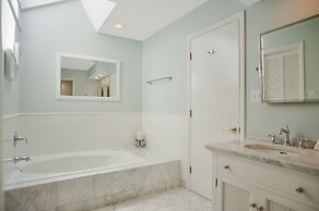 2449 Inland Harbour at The Sea Pines Resort