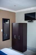 LUGOGO GUESTHOUSE