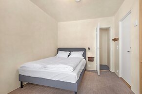 Central Guest House - Private bedroom