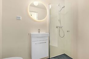 Central Guest House - Private bedroom