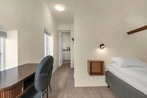 Central Guest House - Private bedroom