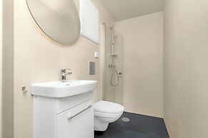 Central Guest House - Private bedroom