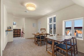 Central Guest House - Private bedroom