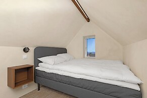 Central Guest House - Private bedroom