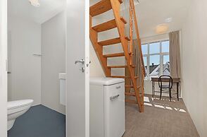 Central Guest House - Private bedroom