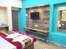 Hotel Family Inn Central Bus Stand