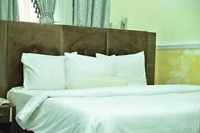 Plot 400 Luxury Apartments