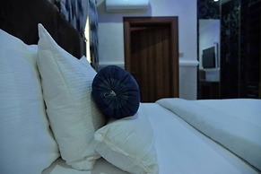 Plot 400 Luxury Apartments