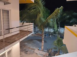 Octagon Beach Resort Pondicherry